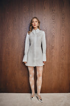 ZARELA %100 Pamuk Gömlek Elbise - Beyaz | ZARELA Gömlek Elbise, %100 pamuk yapısıyla ferah bir his sunar. Çift yaka detayı ve uzun kollarıyla yaz stilinizi şık bir şekilde tamamlar.