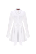 ZARELA %100 Pamuk Gömlek Elbise - Beyaz | ZARELA Gömlek Elbise, %100 pamuk yapısıyla ferah bir his sunar. Çift yaka detayı ve uzun kollarıyla yaz stilinizi şık bir şekilde tamamlar.